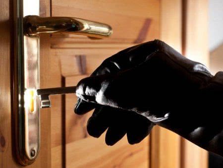 Крадіжки та наркотики: поліція Херсонщини повідомила про останні злочини