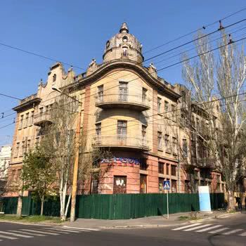Владимир Сальдо взялся за реконструкцию исторического здания