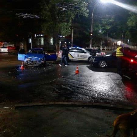 В Херсоне вчера вечером произошло тройное ДТП с пострадавшими