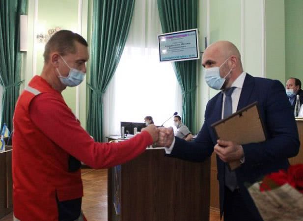 Херсонский областной совет выразил уважение врачам и медицинским работникам