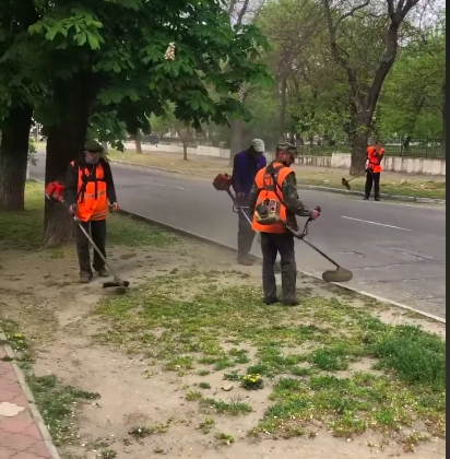 В Херсоне на улицах «косят» бюджетные средства