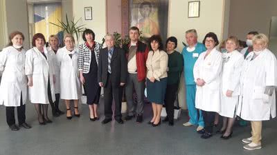 Хірург Ткаченко – 45 років праці у лікарні Карабелеша