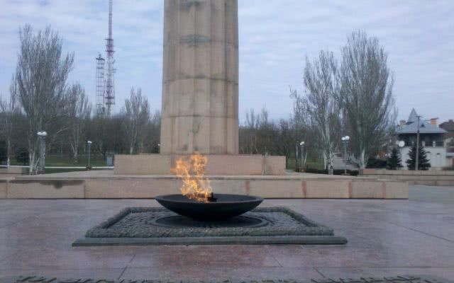 Блогер пытался распространить ложную информацию о проведении в Херсоне Парада Победы