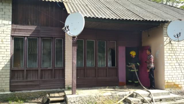На Херсонщине горел жилой дом