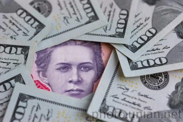 "Повышение зарплаты и силы зла": астролог поделилась прогнозом на конец мая