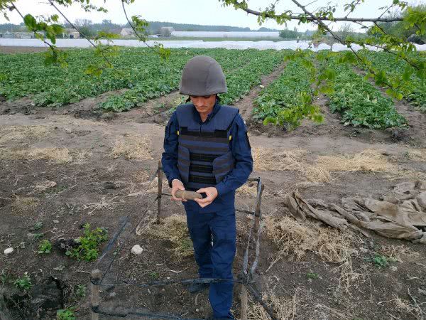 Піротехніки ДСНС знищили 2 артилерійські снаряди часів минулих війн