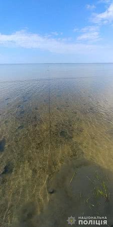 На Херсонщине в Черном море полицейские задержали двух браконьеров, с уловом почти на 25 тыс. гривен