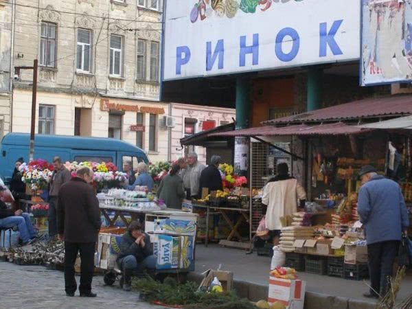 Власть должна была организовать сбыт и логистику для мелких производителей во время карантина – эксперт