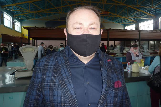 Topгoвцeв нa Цeнтpaльнoм pынкe Xepcoнa пpибaвилocь