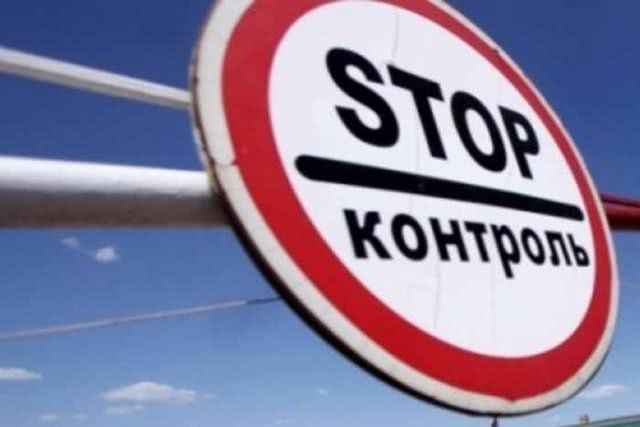 Подзаработать на курортниках отельерам Арабатки не удалось