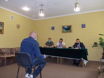 Прокурори відправилися до колонії
