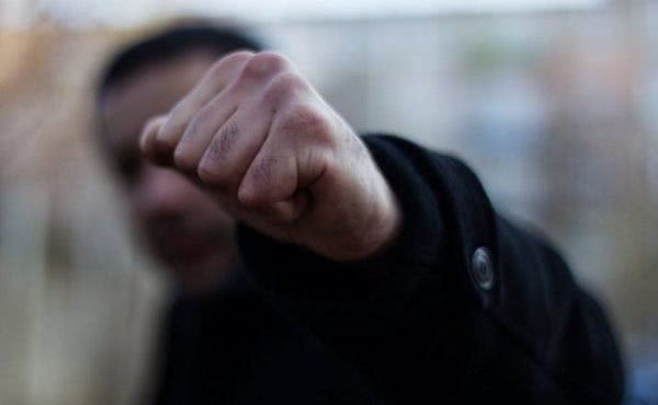 Херсонські оперативники затримали підозрюваного у пограбуванні чоловіка