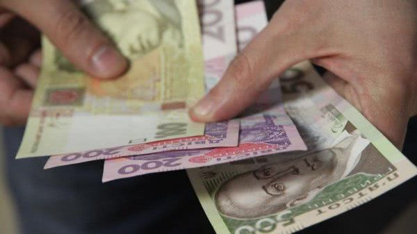 На Херсонщині судитимуть керуючу відділення банку за привласнення майже 300 тис. гривень клієнта