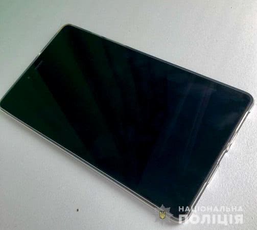 У Голій Пристані поліцейські затримали підозрюваного у зухвалих грабежах