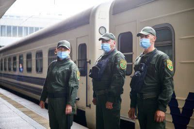 Пасажирів потягу Київ-Херсон супроводжуватиме охорона