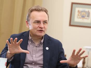 Садовой высказался о деле Катерины Гандзюк: «С нее лепят героя, а она должна сидеть»