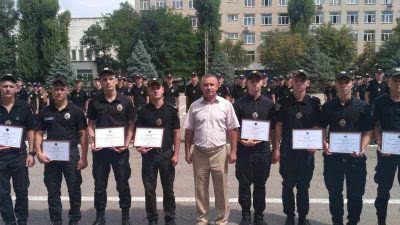 Вісім курсантів Херсонського факультету ОДУВС отримали нагороду міністра внутрішніх справ