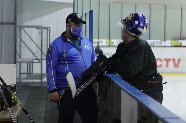 Хокейний клуб «Дніпро» розпочав підготовку до вирішальних ігор 4го сезону УХЛ