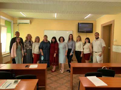 За майбутнє Херсонщини виступають освітяни