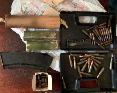 У жителів області правоохоронці вилучили 8 пістолетів, понад 220 набоїв, саморобну зброю, гранати та боєприпаси