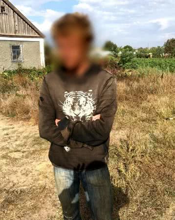Поліцейські за 4 години затримали підозрюваного у вбивстві жителя Голопристанського району