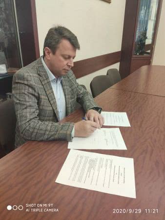ХДМА розвиває міжнародні відносини