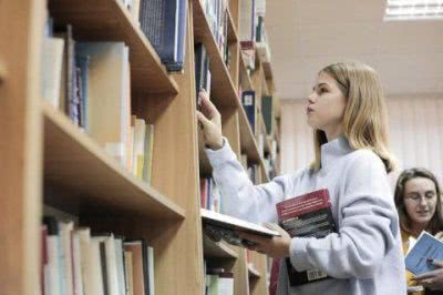 Депутати Херсонської міської ради не повернули кошти бібліотекам