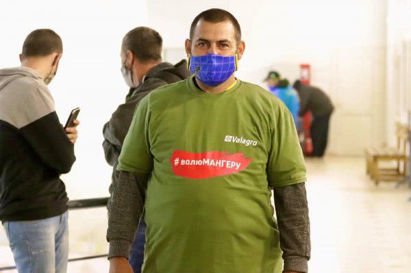 "Волю Мангеру" - болельщики херсонского хоккейного клуба выступили в поддержку его Президента