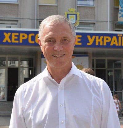 Володимир Сальдо привітав херсонців піснею