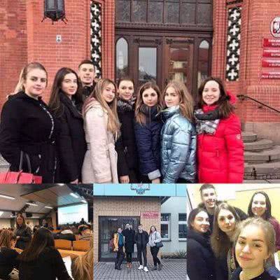 Майже сто перекладачів підготували у ХДУ