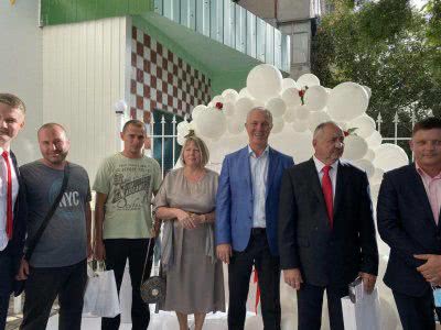 Владимир Сальдо поздравил создателей клиники «White clinic» с открытием
