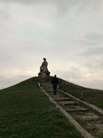 Уроженец Бериславского района знает, как решить проблемы с водой, дорогой и общежитием колледжа в районе
