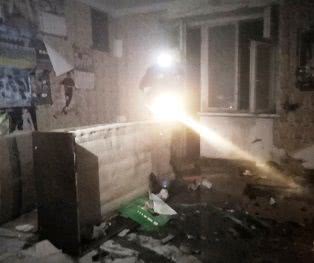У Каховці в покинутій квартирі загорівся диван