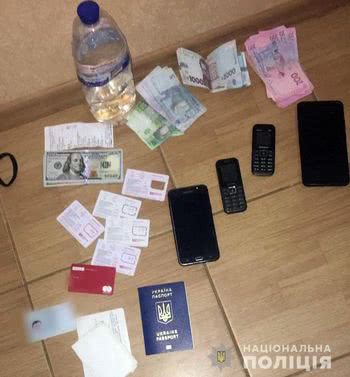 Фігуранти створили фейкові веб-сайти Інтернет-магазинів