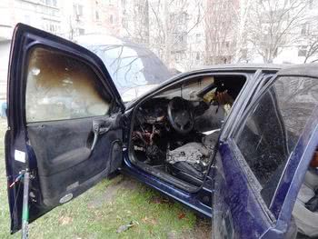 У Скадовську горіло авто
