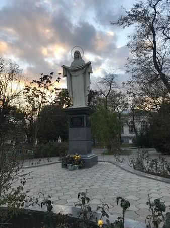 Звернення до поліції та влади по Покровському скверу