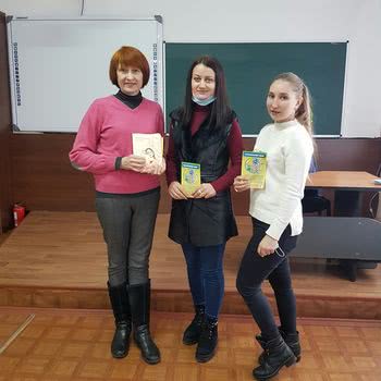 «Клініка, дружня до молоді» продовжує свою роботу