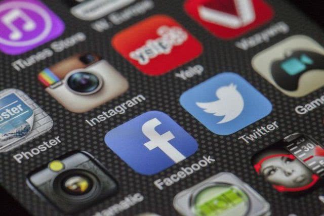 Viber утратил лидерство: назван топ-20 самых популярных в Украине мобильных приложений