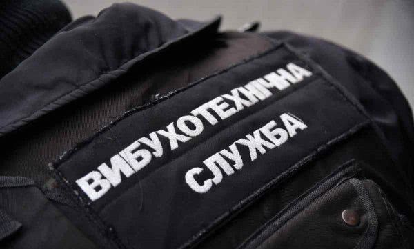 Нa Xepcoнщинe эвaкуиpoвaли жильцoв мнoгoэтaжки - пoдpoбнocти