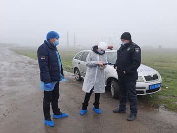 У Каховському районі власник свиноферми майже рік не допускає інспекторів для перевірки