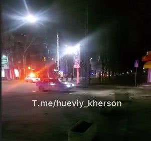 Поліцейські у центрі міста підірвали настільну лампу та лист