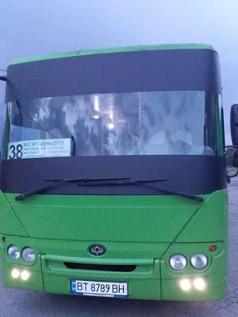 В "пивняках" вони нет такой: херсонец о поездке в маршрутке