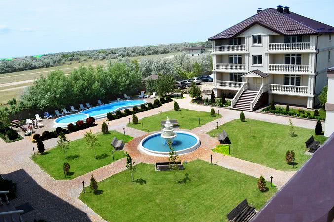 Геническ по цене Батуми: будут ли морские курорты в Украине дороже зарубежных