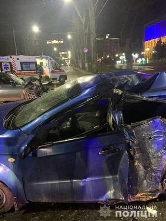 Біля Херсонської мерії сталося смертельне ДТП