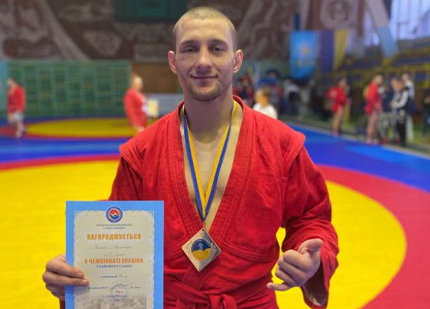 Херсонский нацгвардеец получил золото на Чемпионате Украины по боевому самбо