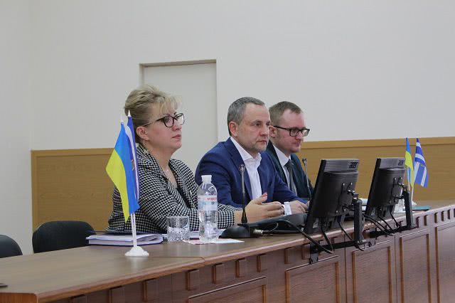 Херсонские депутаты внесли изменения в городской бюджет на 2021 год