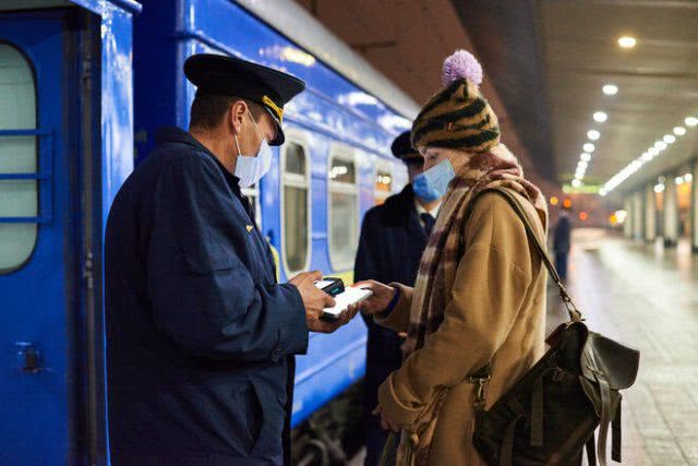 Коллектив Укрзализныци готовит полную остановку всех перевозок
