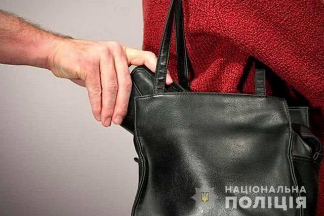 На Херсонщине полицейские разоблачили несовершеннолетнего вора