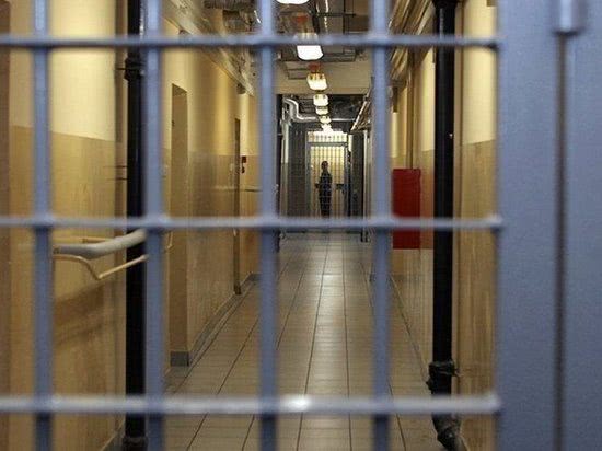За кражу из дома односельчанина осудили двое жителей Олешковской ОТГ