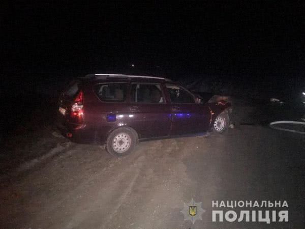 На Херсонщине после столкновения один из автомобилей загорелся - полиция устанавливает обстоятельства